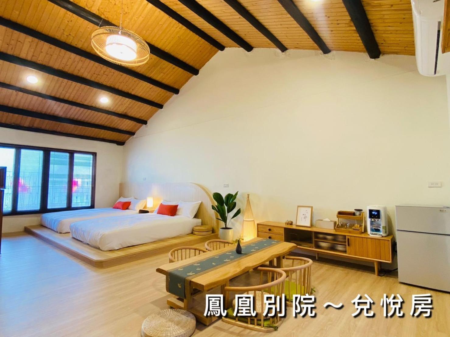 捉鳳凰 台南百年老宅包棟導覽民宿系列catchphoenix Centennial Guesthouse Esterno foto